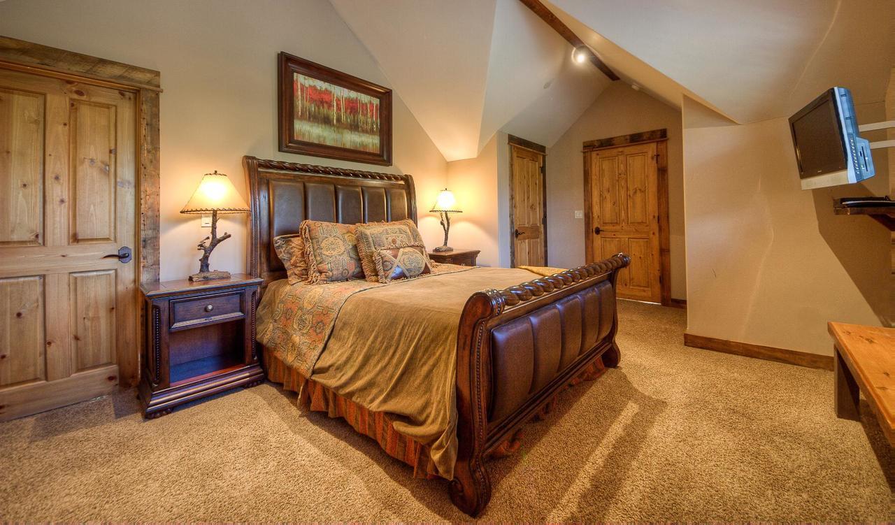 Antler Ridge Lodge Big Sky Ngoại thất bức ảnh