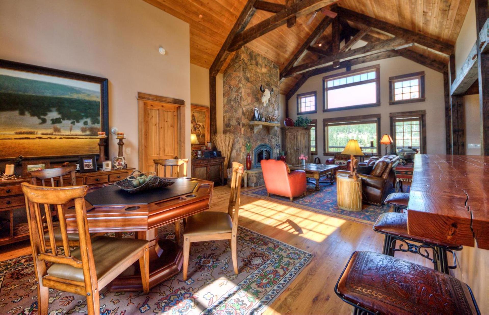 Antler Ridge Lodge Big Sky Ngoại thất bức ảnh